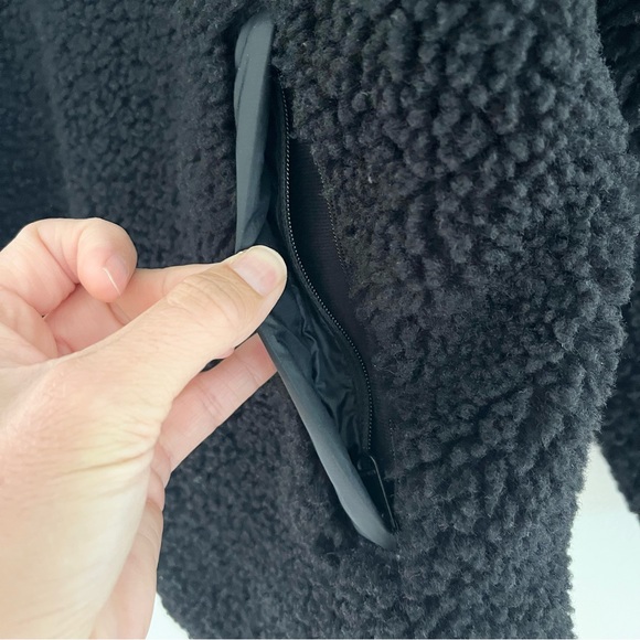 Athleta Cozy Sherpa Snap Sweatshirt XS Black - Picture 5 of 7
